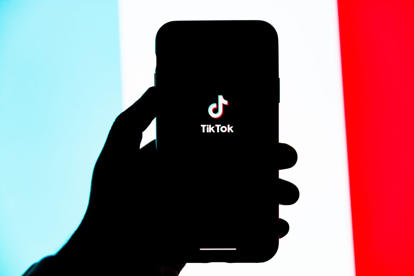 Fanexplosion TikTok Likes kaufen – bereits ab 0,79€, mit Zielgruppen- und Intervalllieferung + Bonus Likes sichern!