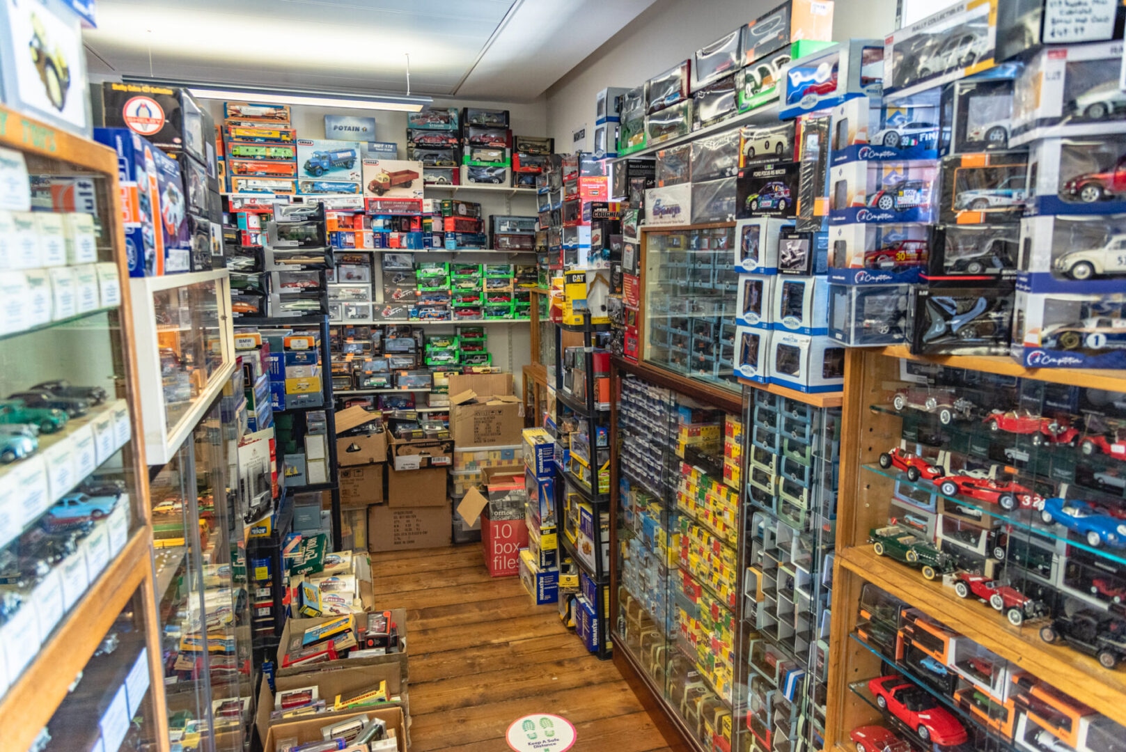 Modellauto Shop Modellstall: Hochwertige Miniaturen für echte Sammlerherzen