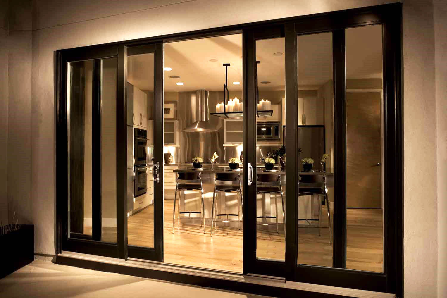 My Sliding Door Was Stuck for Months Before I Finally Called Someone in Miami