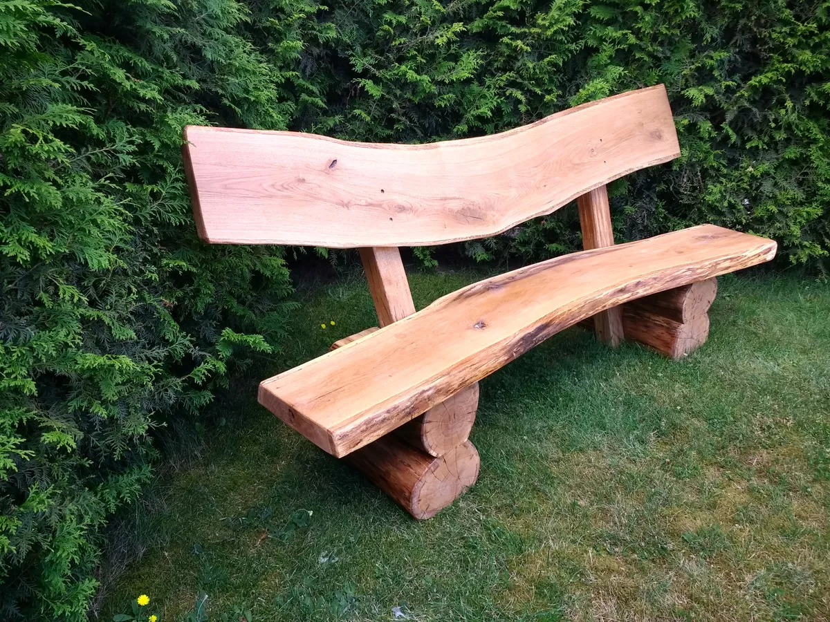 Holzbank rustikal: Der Charme von Tradition und Natur im Garten